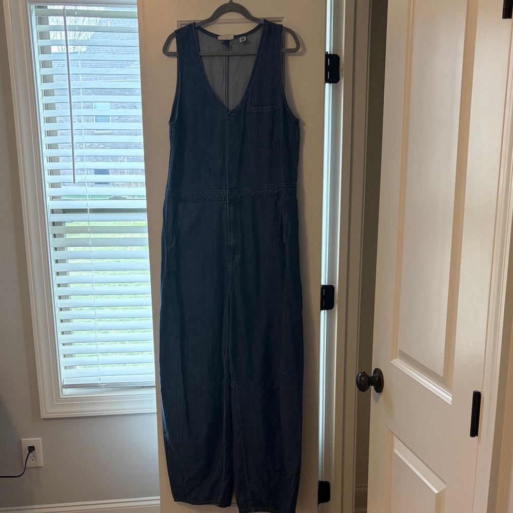 Universal Thread Sleeveless Denim Jumpsuit
